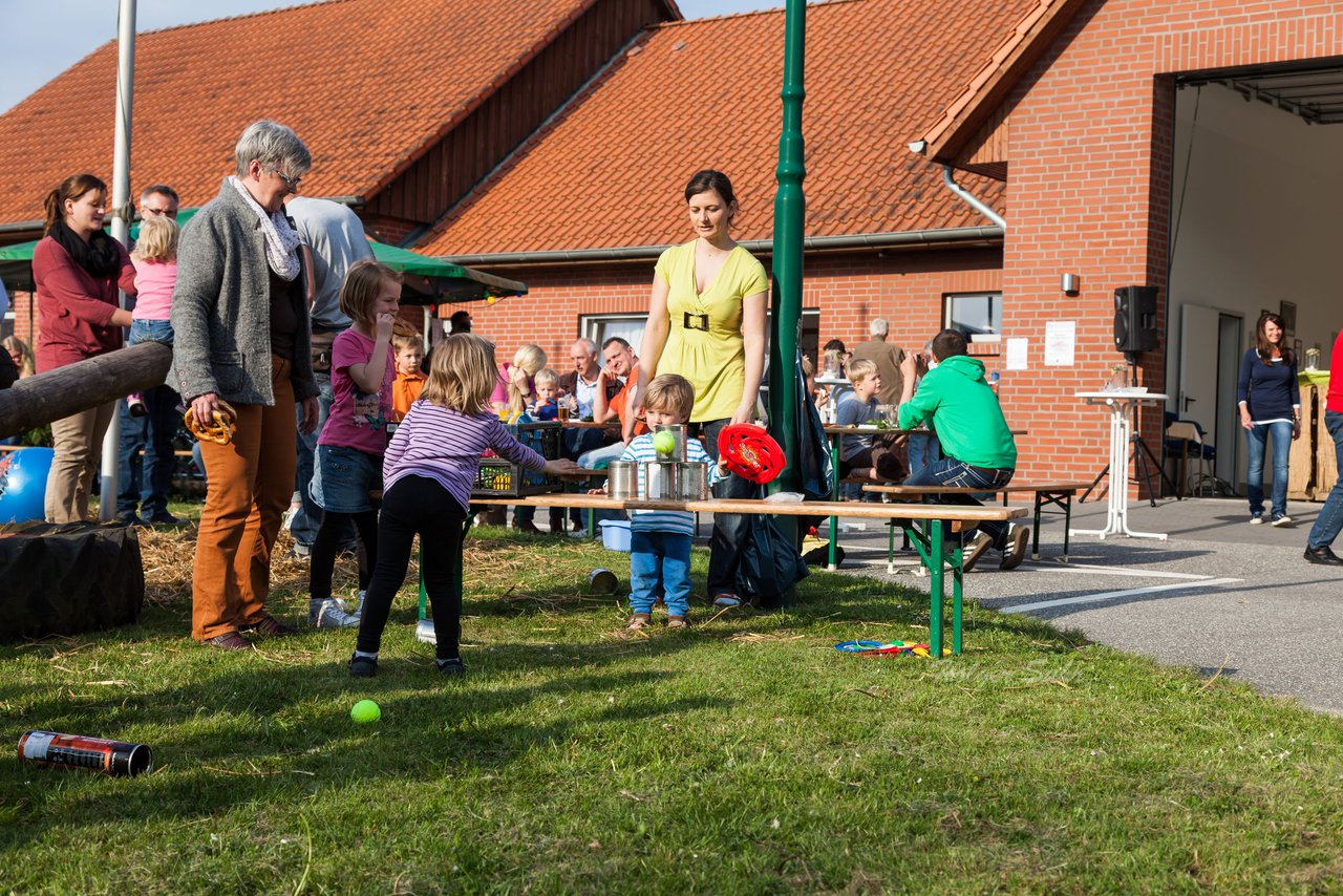 Bild 17 - Wiemersdorfer Maibaum